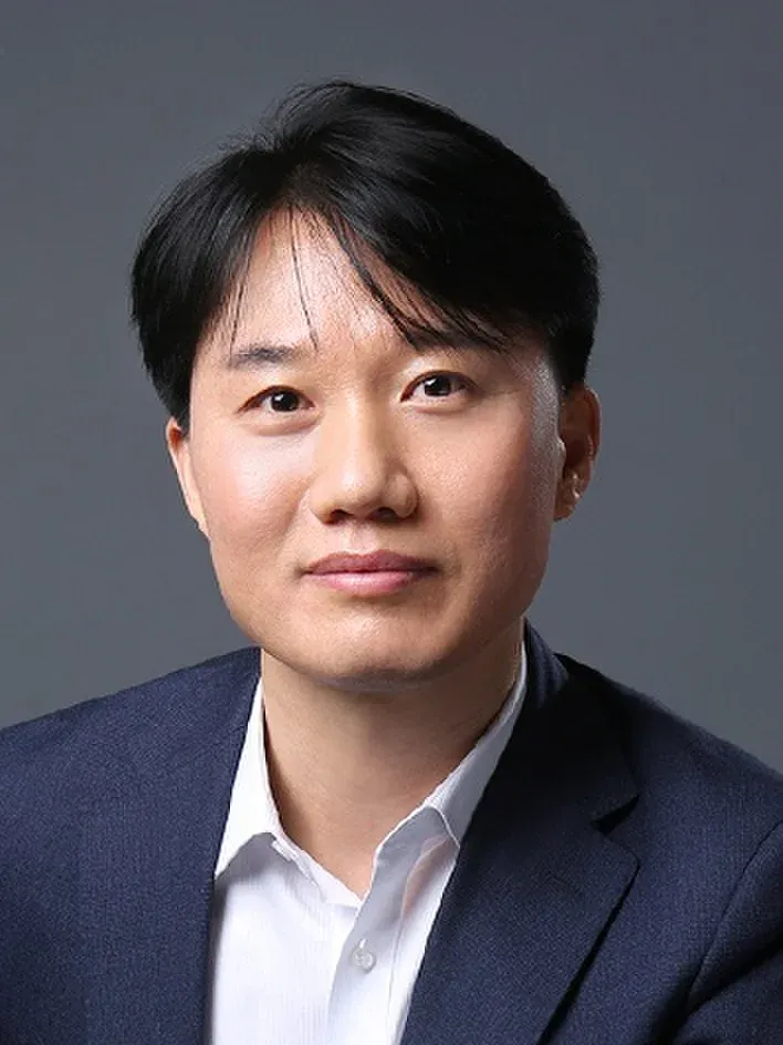 대표세무사 지병근 세무사 얼굴 프로필 사진