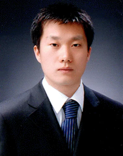 세종지점 지선기 세무사 증명사진